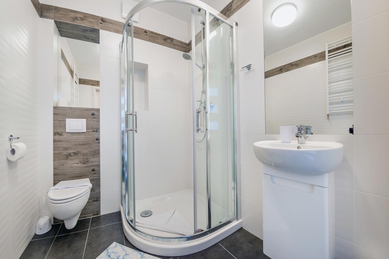 Apartamenty Sun & Snow Kwartal Rozy Wiatrow Swinemünde Exterior foto